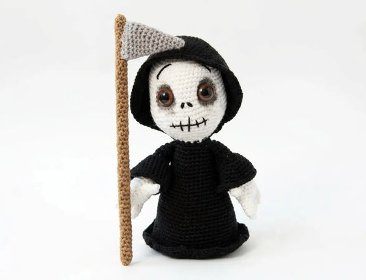 crochet Grim Reaper Amigurumi Pattern: Step-by-Step PDF