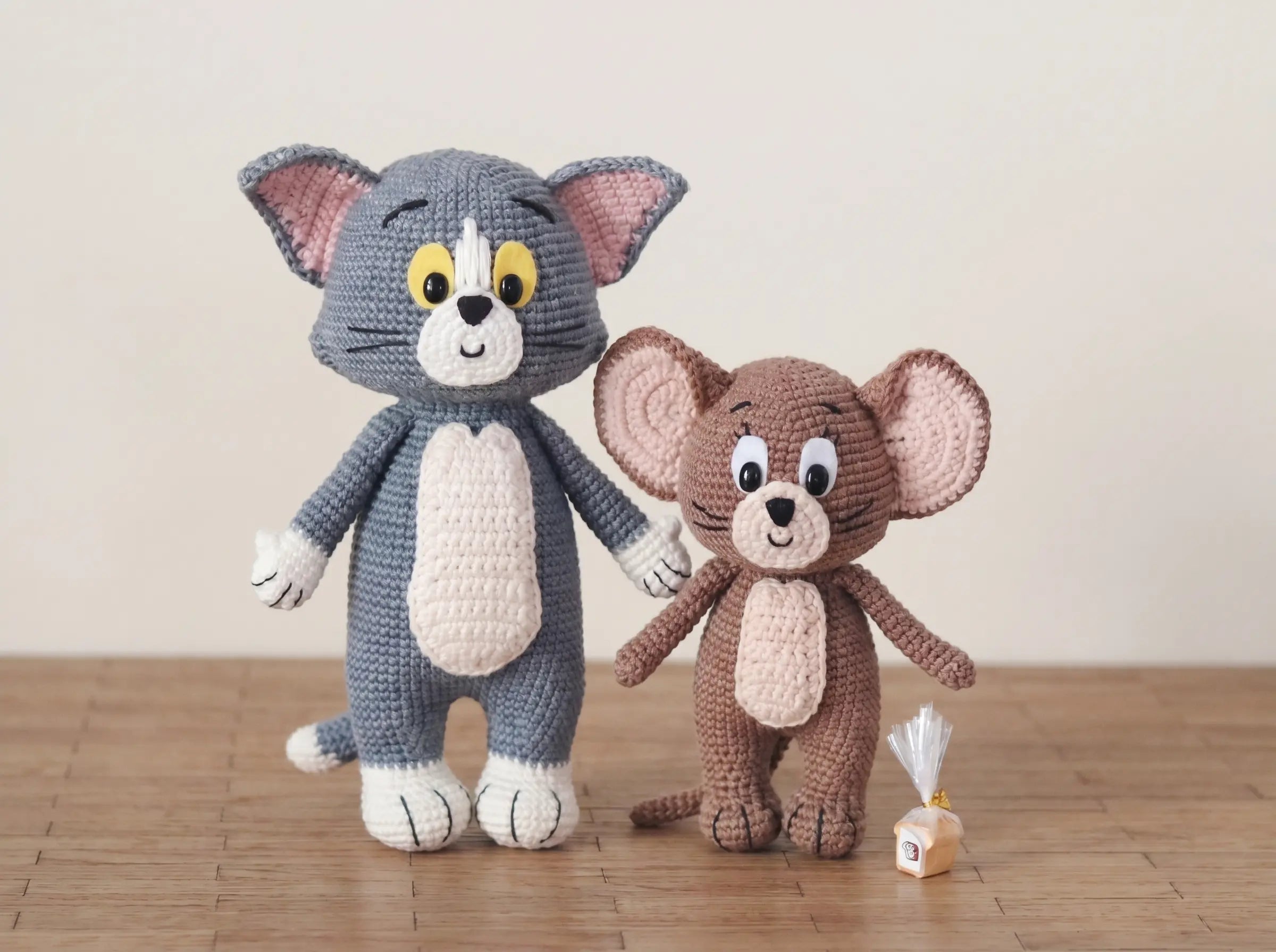Tom Cat and Jerry Mouse Crochet Patterns: Step-by-Step Amigurumi PDF